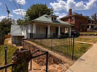 105 Shamrock Rd #A, Charlottesville, VA 22903