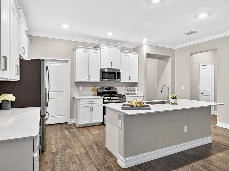 19462 Forest Garden Ct — Photo 7
