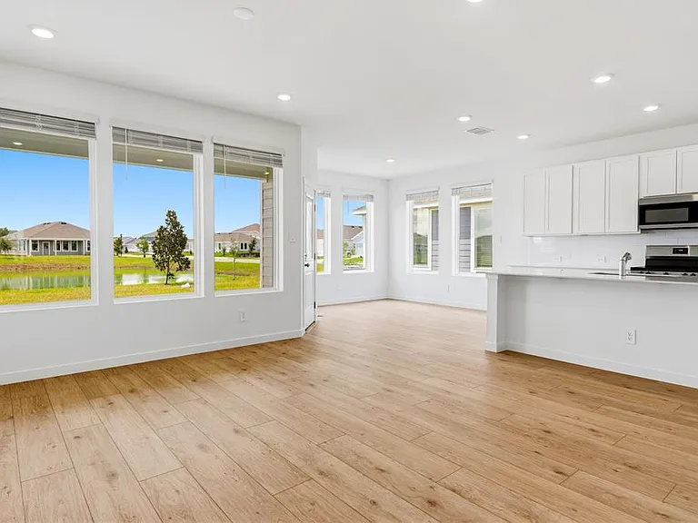 5550 Guava Ct — Photo 8