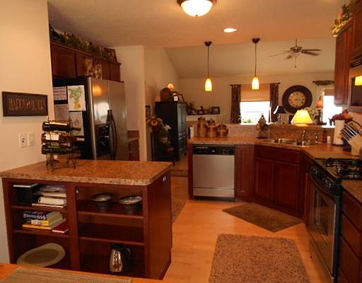 5th image of 54863 Columbia Bay Dr