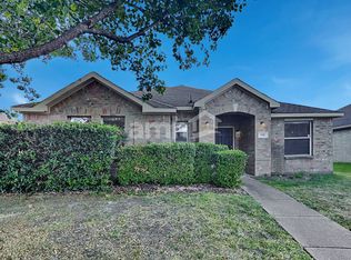 115 Clover Leaf Ln, Red Oak, TX 75154