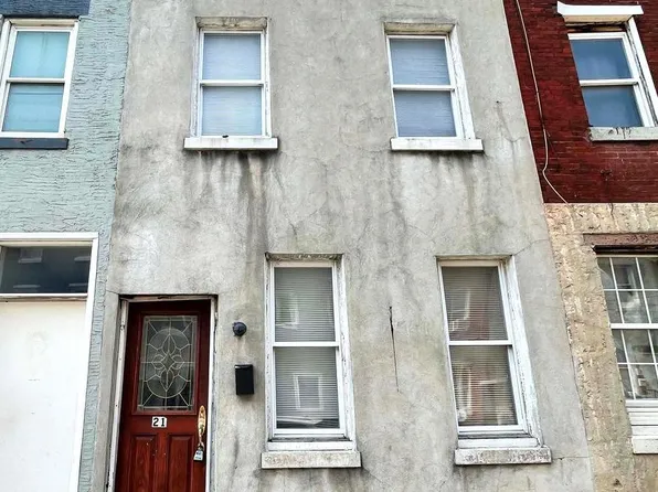 21 E Silver St, Philadelphia, PA 19134