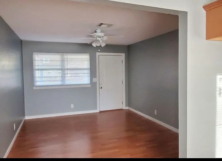 628 N Dallas Ave — Photo 2