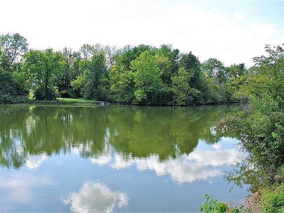 5th image of 3575 Valley Lake Dr