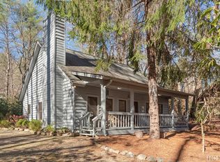 458 Cherokee Trl, Sapphire, NC 28774