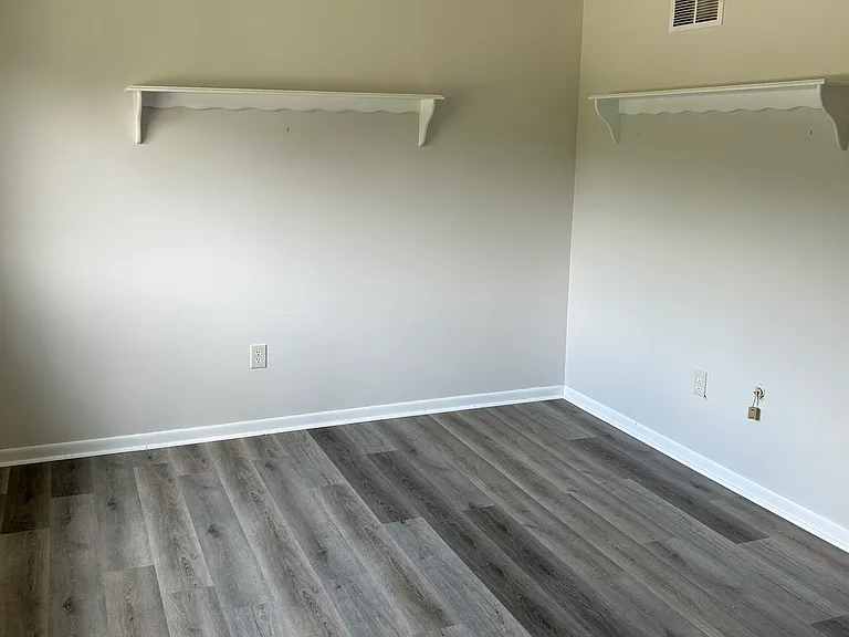 124 Skyview Dr #124 — Photo 4