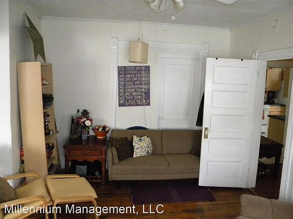 3rd image of 2215 Como Ave #5y0x2n0sj