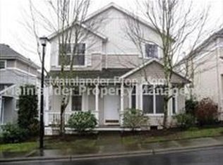 7592 SW Thornton Dr, Wilsonville, OR 97070