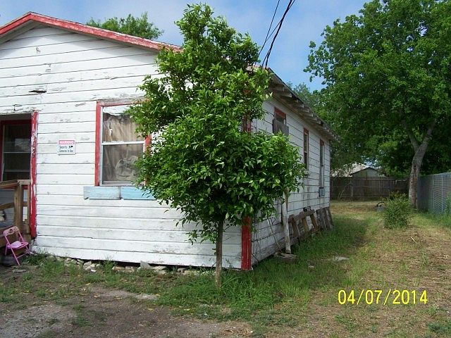 2nd image of 705 Cheyenne St