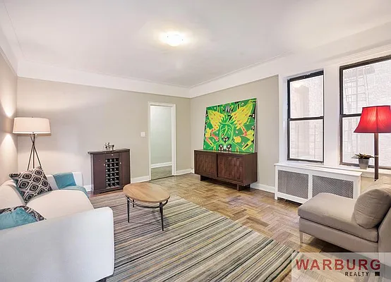 Sold by Warburg | media 13