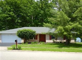 880 Preston Dr, Waynesville, OH 45068