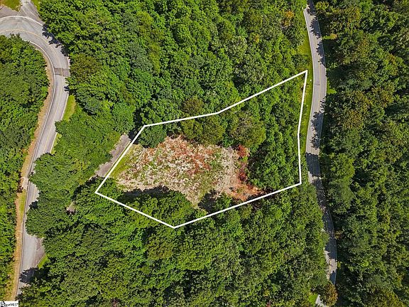 4th image of 1394 Mountain Summit Rd