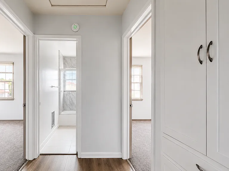 5913 Overhill Dr #4 — Photo 10