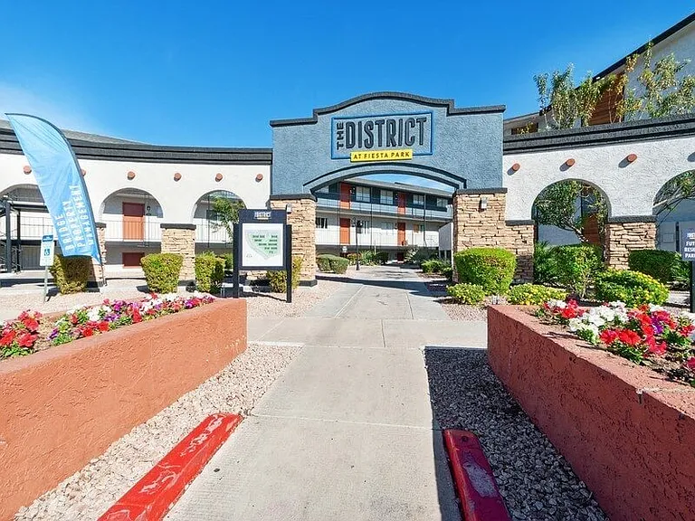 District at Fiesta Park — Photo 28