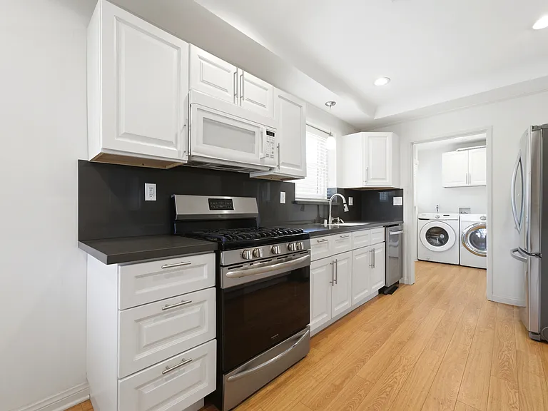 1264 Western Ave — Photo 5