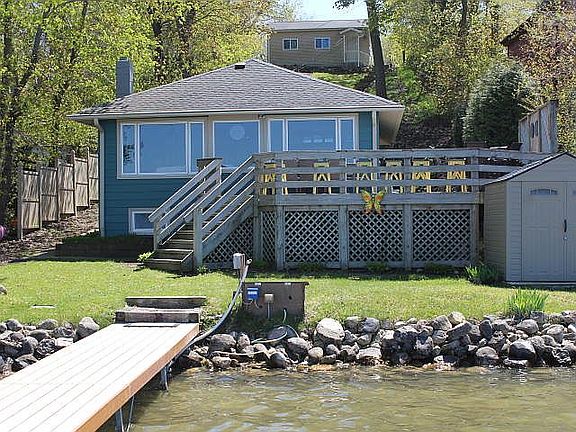 2nd image of S108W34756 S Shore Dr