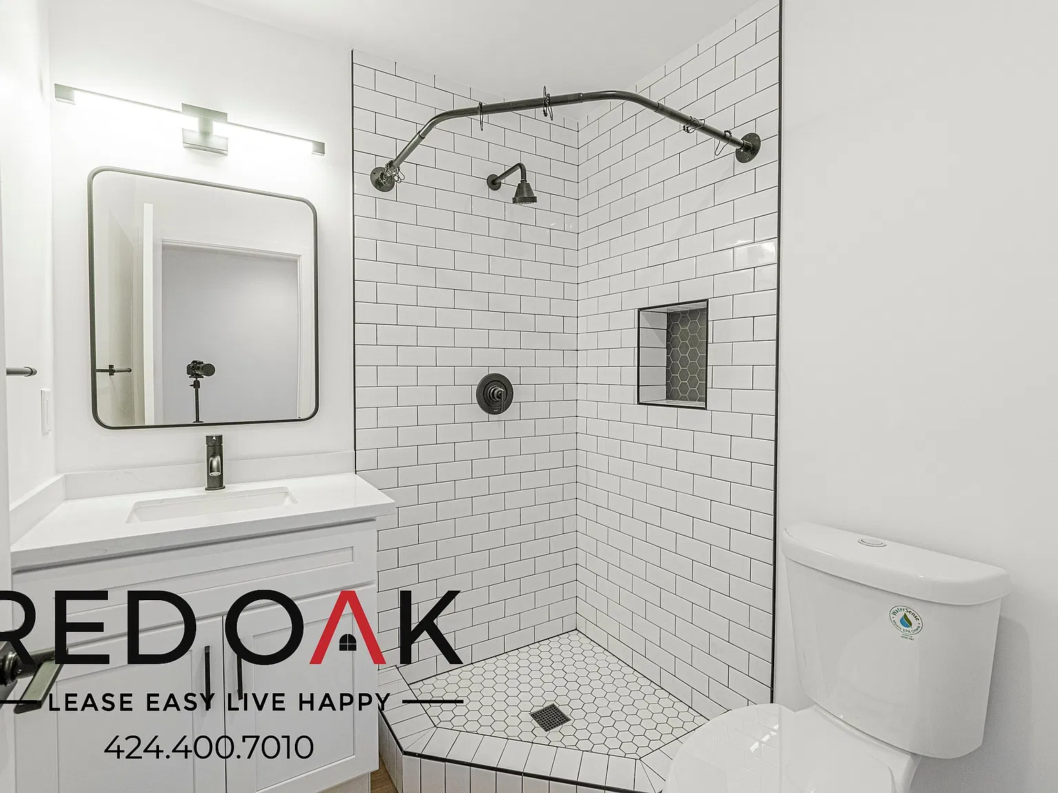 850 W 83rd St — Photo 3