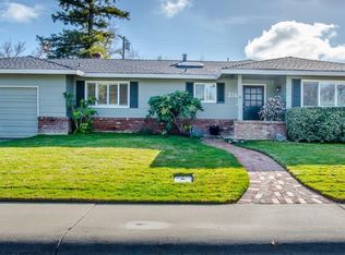216 Cypress Dr, Woodland, CA 95695