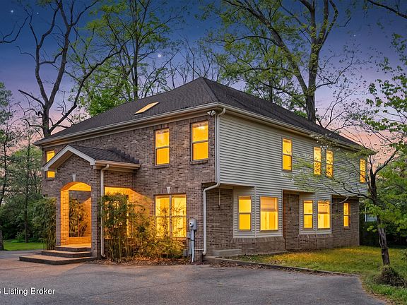 2nd image of 414 Wood Rd