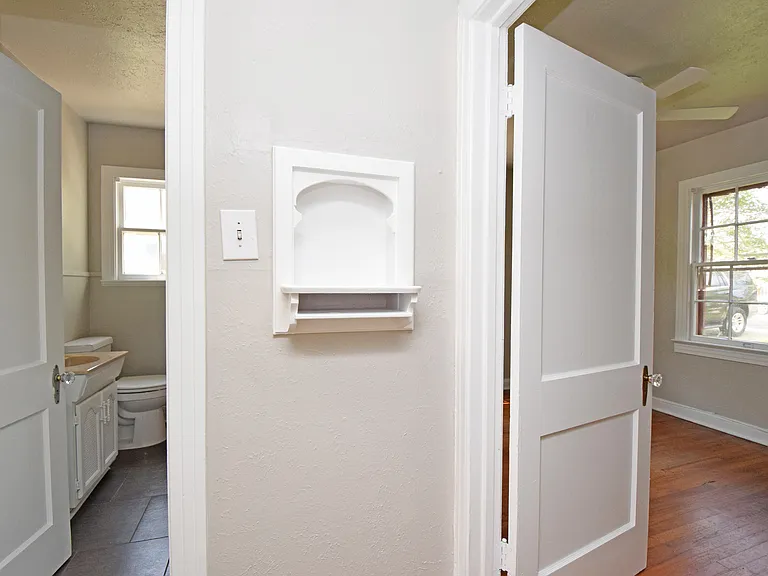 3701 Werner Ave — Photo 16