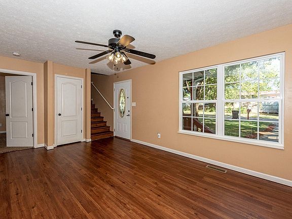 5th image of 2015 Vada Cir