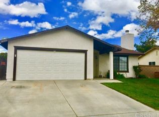 1025 Herzel Ave, Lancaster, CA 93535