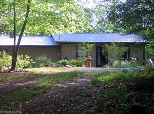 1310 Rebel Ridge Rd, Marshall, NC 28753