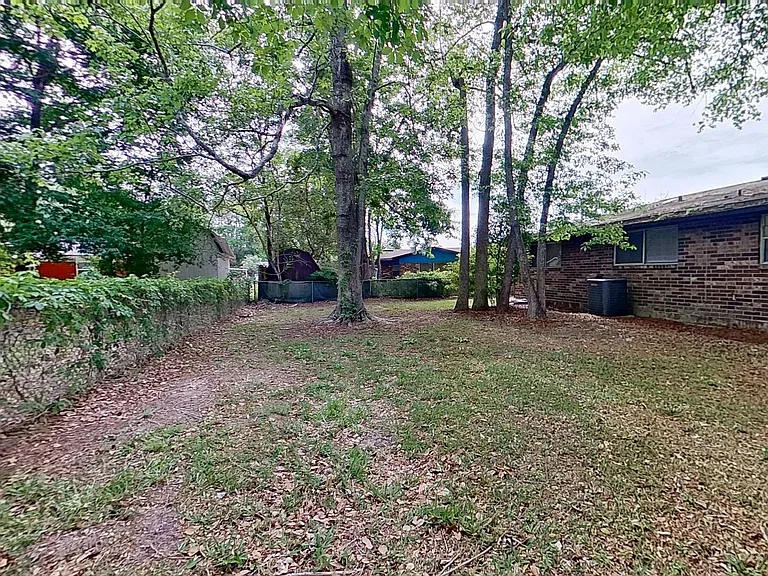 8311 Santman Ct — Photo 5