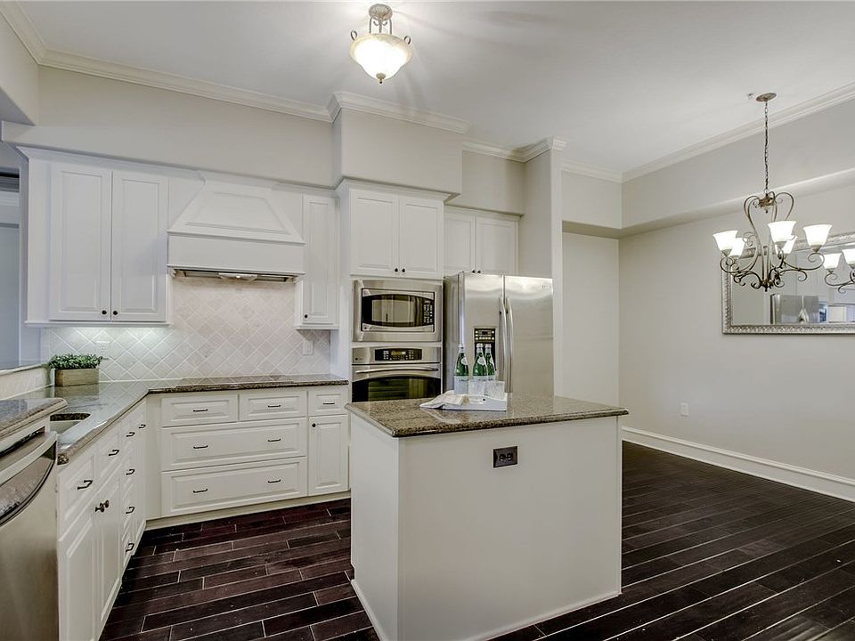 Watermere At Southlake Condominiums 301 Watermere Dr Southlake TX