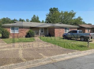 608 Brierly Dr, Sherwood, AR 72120