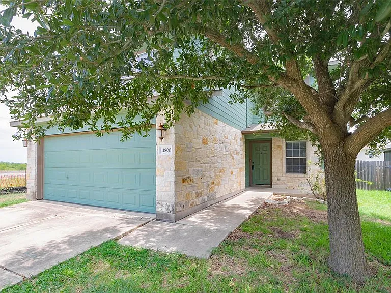 11800 Savanna Canyon Ct — Photo 1