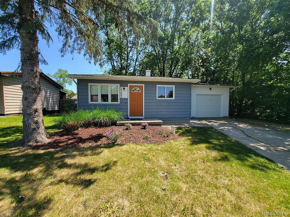 1st image of 2153 Sandalwood Dr