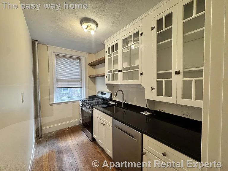 13 Ellery St — Photo 2