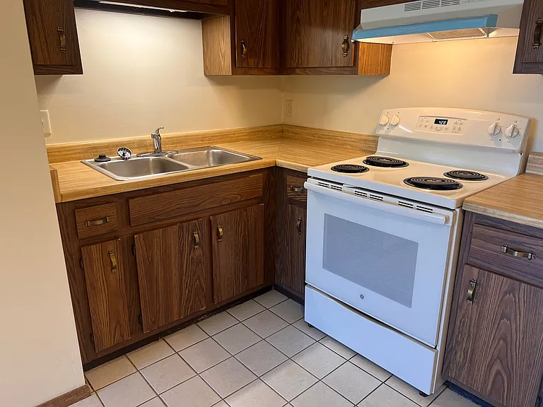 4330 Kennedy Dr #201 — Photo 8