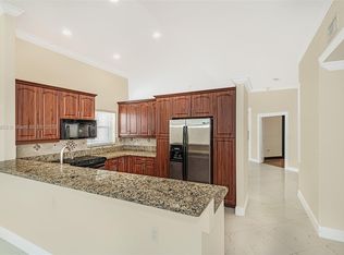 15251 Wilshire Way, Pembroke Pines, FL 33027