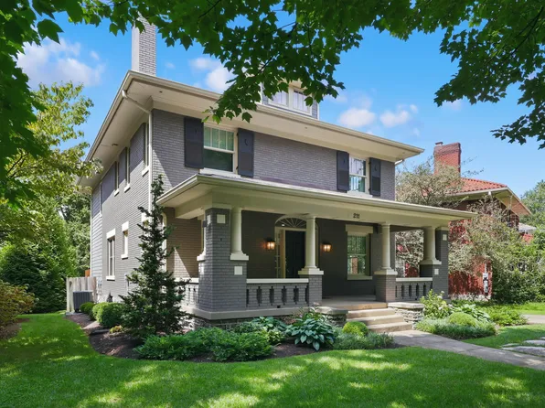 211 McDowell Rd, Lexington, KY 40502