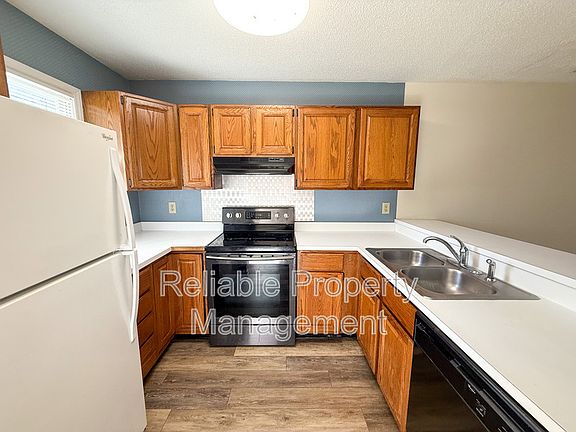 2nd image of 323 S Moore St #F