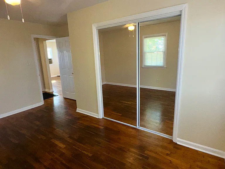 209 Danville St — Photo 15