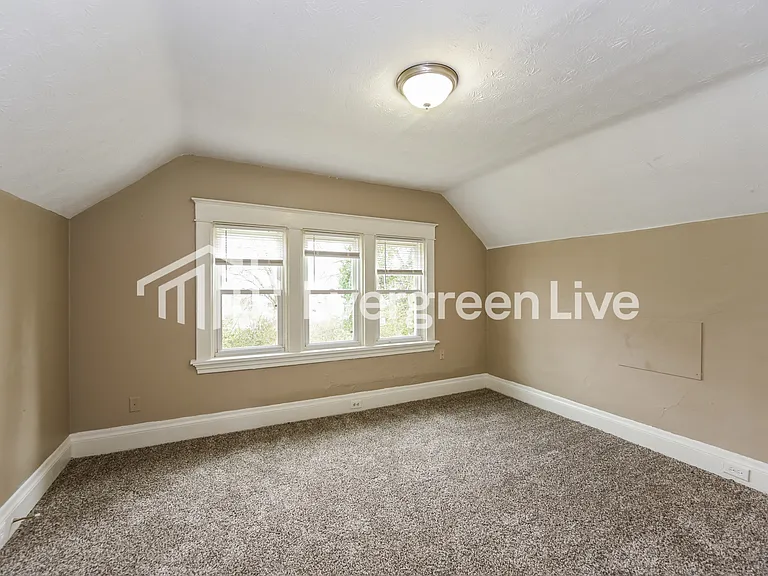 5318 Whetsel Ave — Photo 11