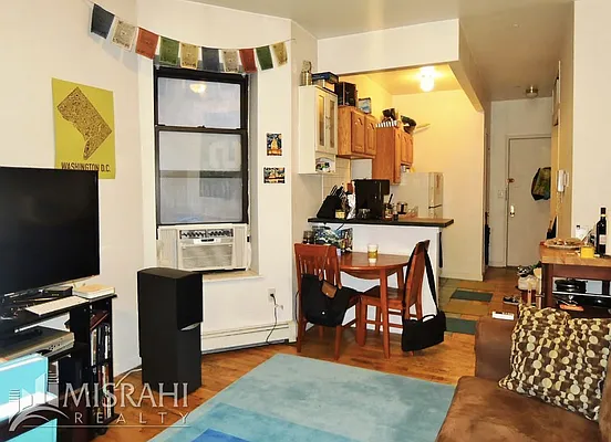 Rented by J Misrahi Realty Corp | media 28