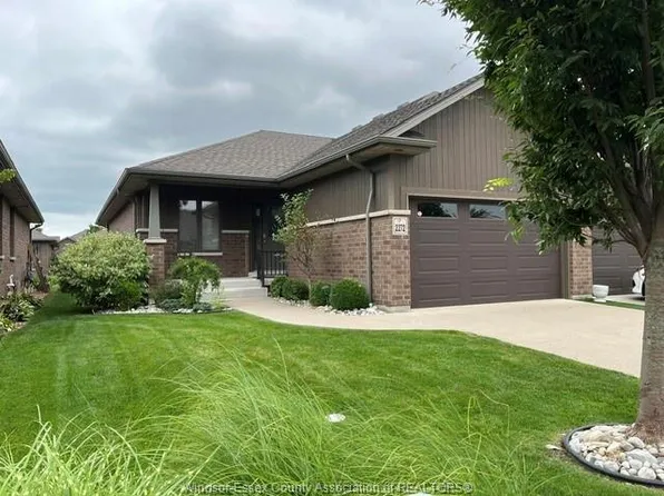2272 Gatwick Ave, Windsor, ON N8P 0B7