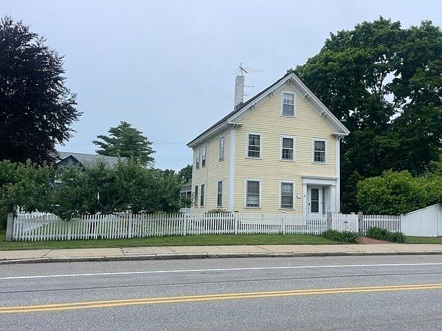 1st image of 46 Concord St