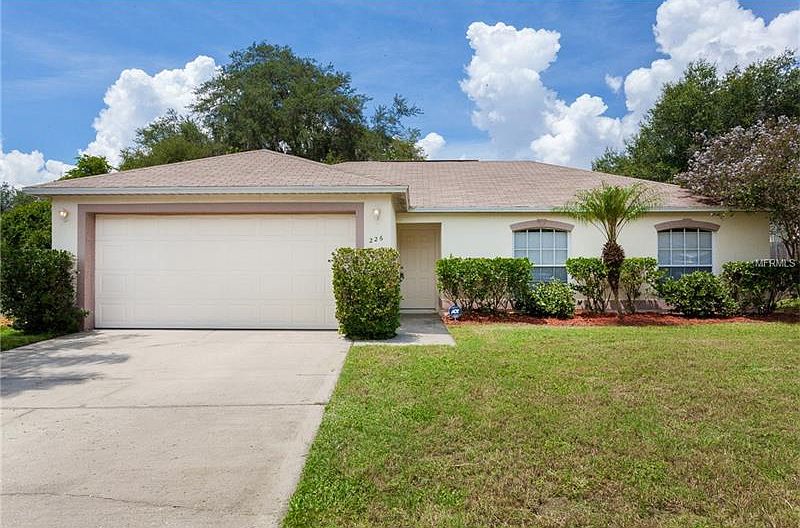 1st image of 226 Heronwood Cir