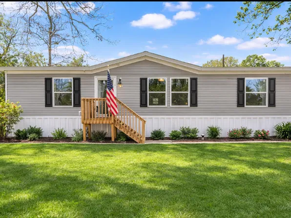 220 Green St, Santee, SC 29142