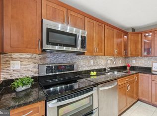 Watergate At Landmark, Alexandria, VA 22304