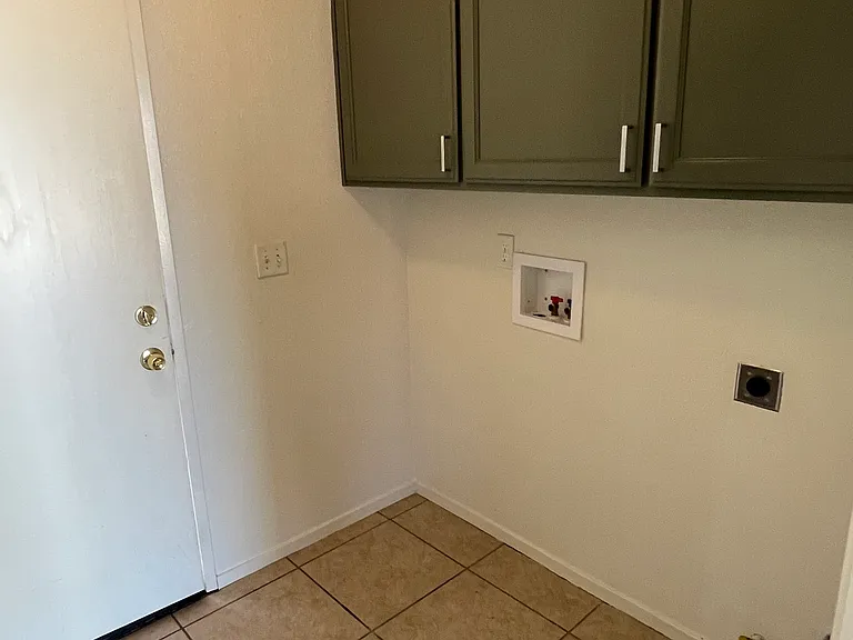 1426 Quail St — Photo 4
