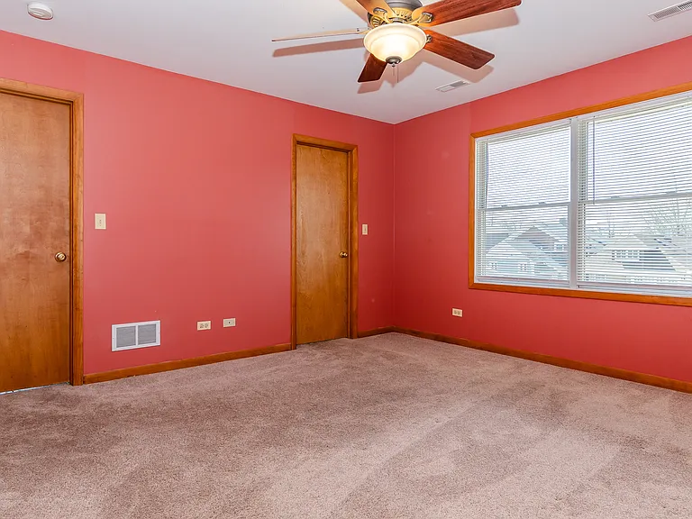 1033 Hayes Ave — Photo 23