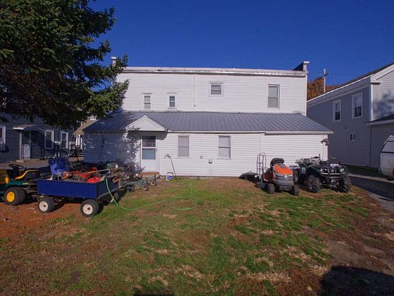 3rd image of 26 Washington St