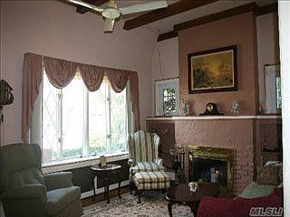 3rd image of 640 Stanton Ave
