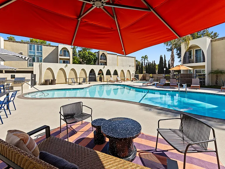 Covered Pool-Side Lounges at Veranda La Mesa in La Mesa, CA 91942